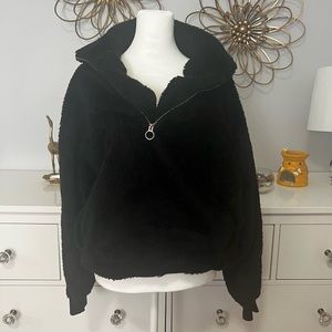 Express- Teddy Sweater -XS